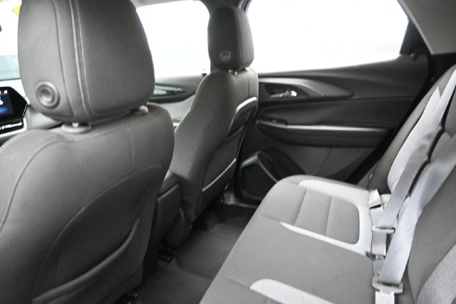 Used 2025 Chevrolet TrailBlazer LT AWD/4WD image 26