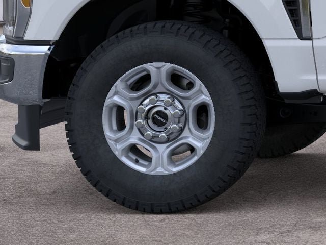 New 2026 Ford F350 XLT w/ FX4 Off-Road Package AWD/4WD image 19