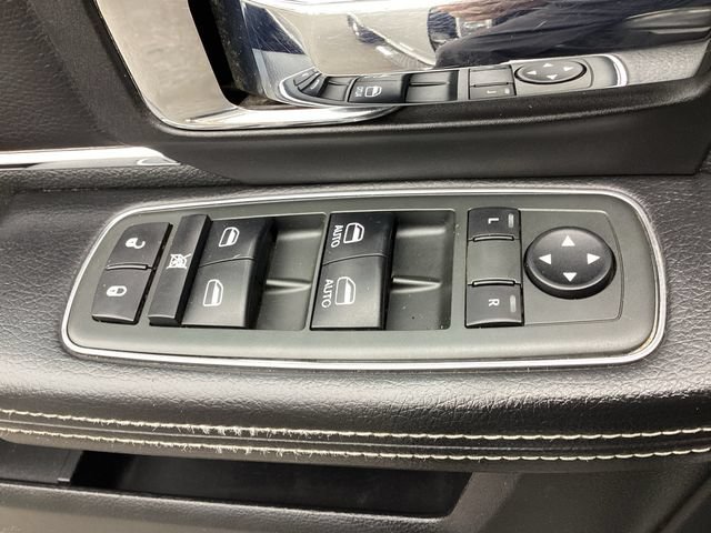 Used 2013 RAM 3500 Laramie w/ Convenience Group AWD/4WD image 28