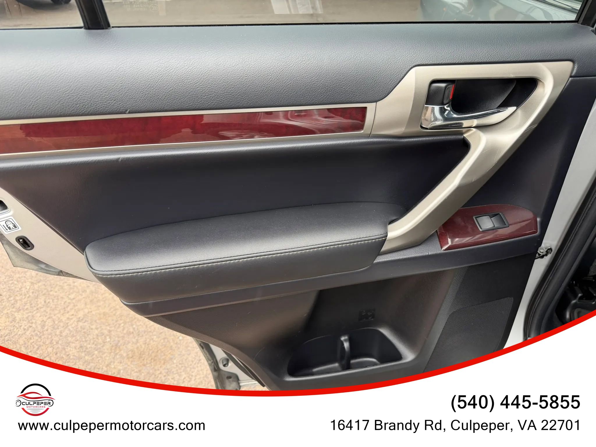 Used 2016 Lexus GX 460 w/ Premium Package AWD/4WD image 11