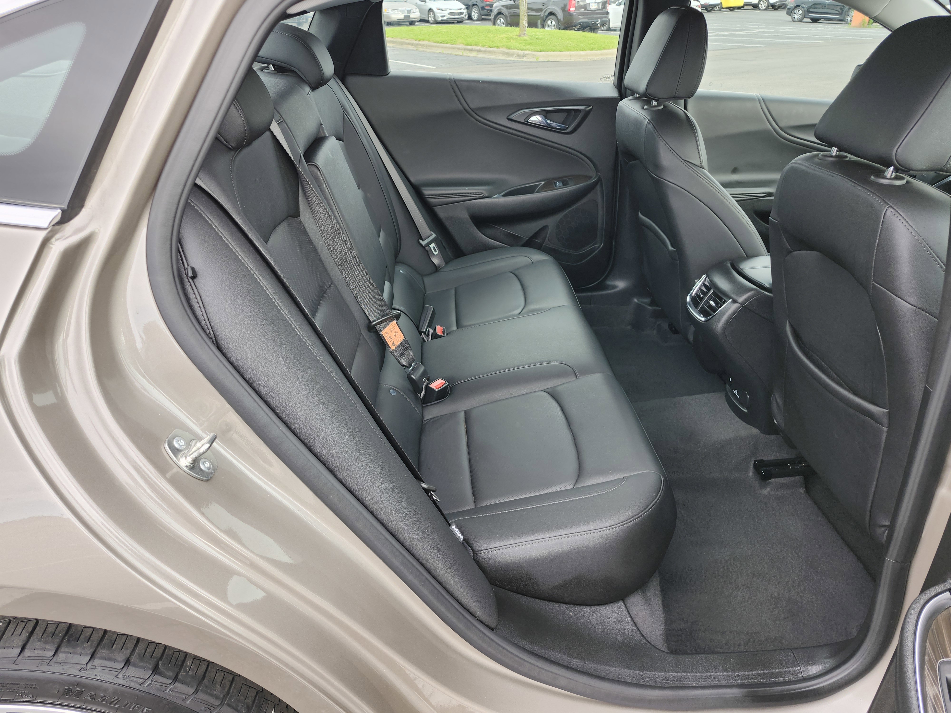 Used 2024 Chevrolet Malibu LT FWD image 19