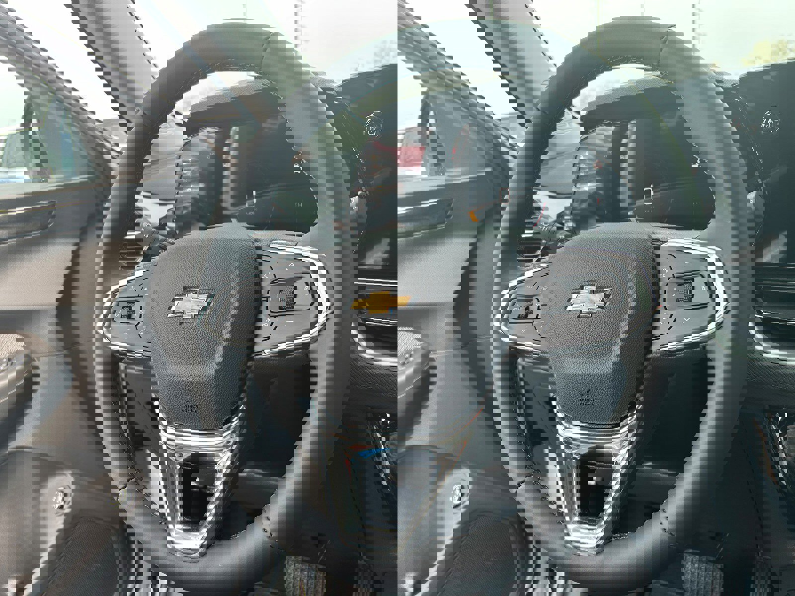 New 2026 Chevrolet TrailBlazer LT w/ Convenience Package image 8