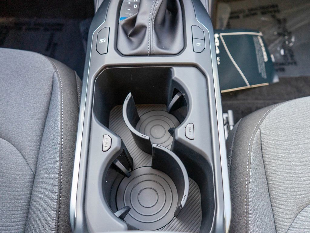 New 2025 Kia K4 FWD image 23