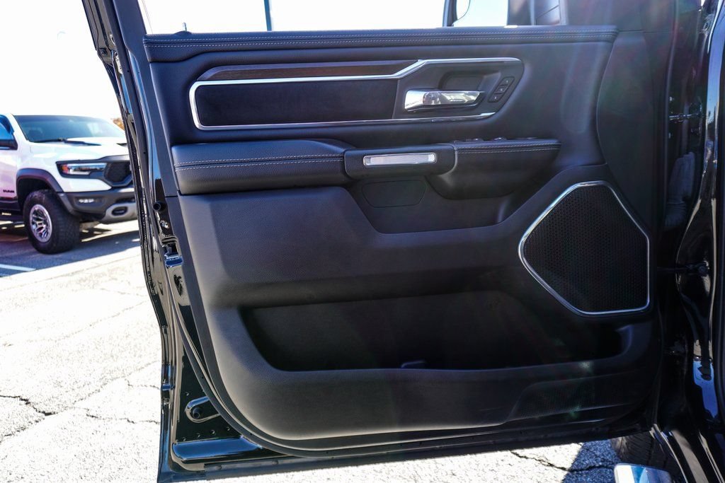 Used 2022 RAM 1500 Laramie RWD image 19
