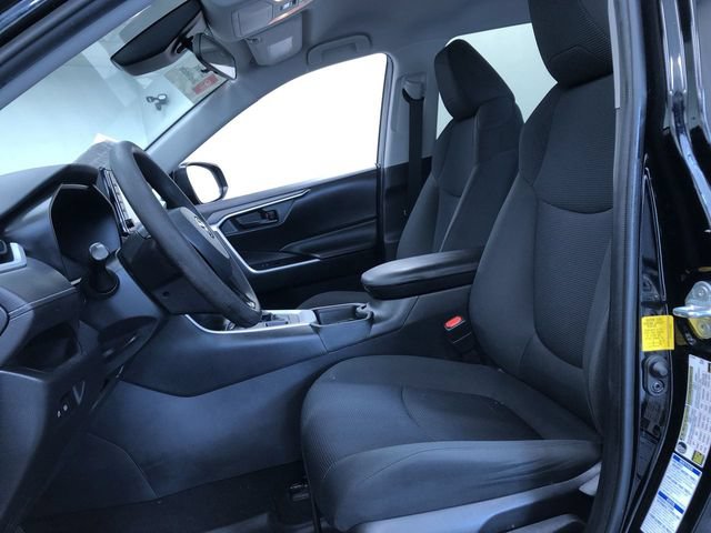 Certified 2019 Toyota RAV4 LE w/ All Weather Liner Package AWD/4WD image 18