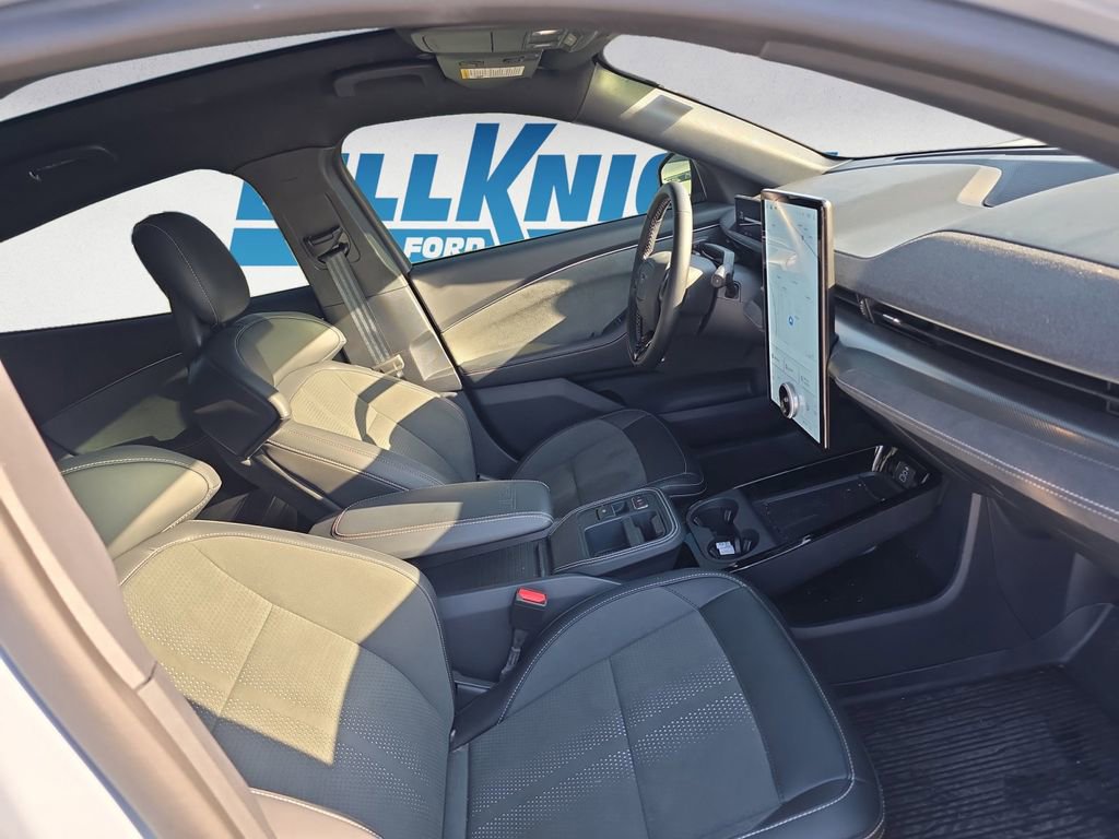 Used 2025 Ford Mustang Mach-E GT image 15