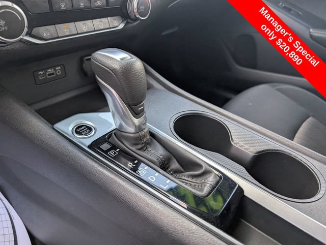Certified 2025 Nissan Altima 2.5 SV FWD image 22