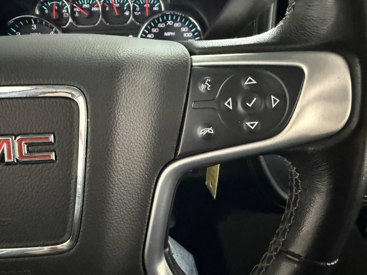Used 2018 GMC Sierra 1500 SLE w/ SLE Value Package AWD/4WD image 24