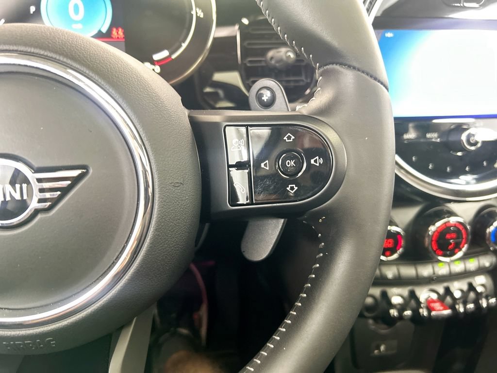 Used 2024 MINI Cooper S FWD image 12
