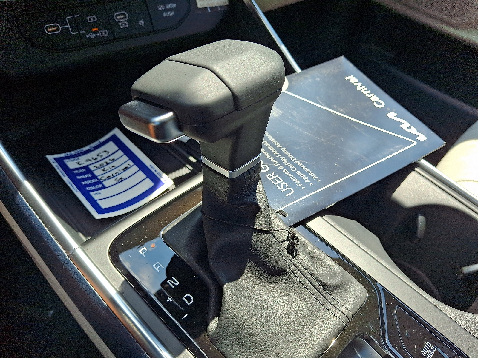 New 2026 Kia Carnival SX image 7