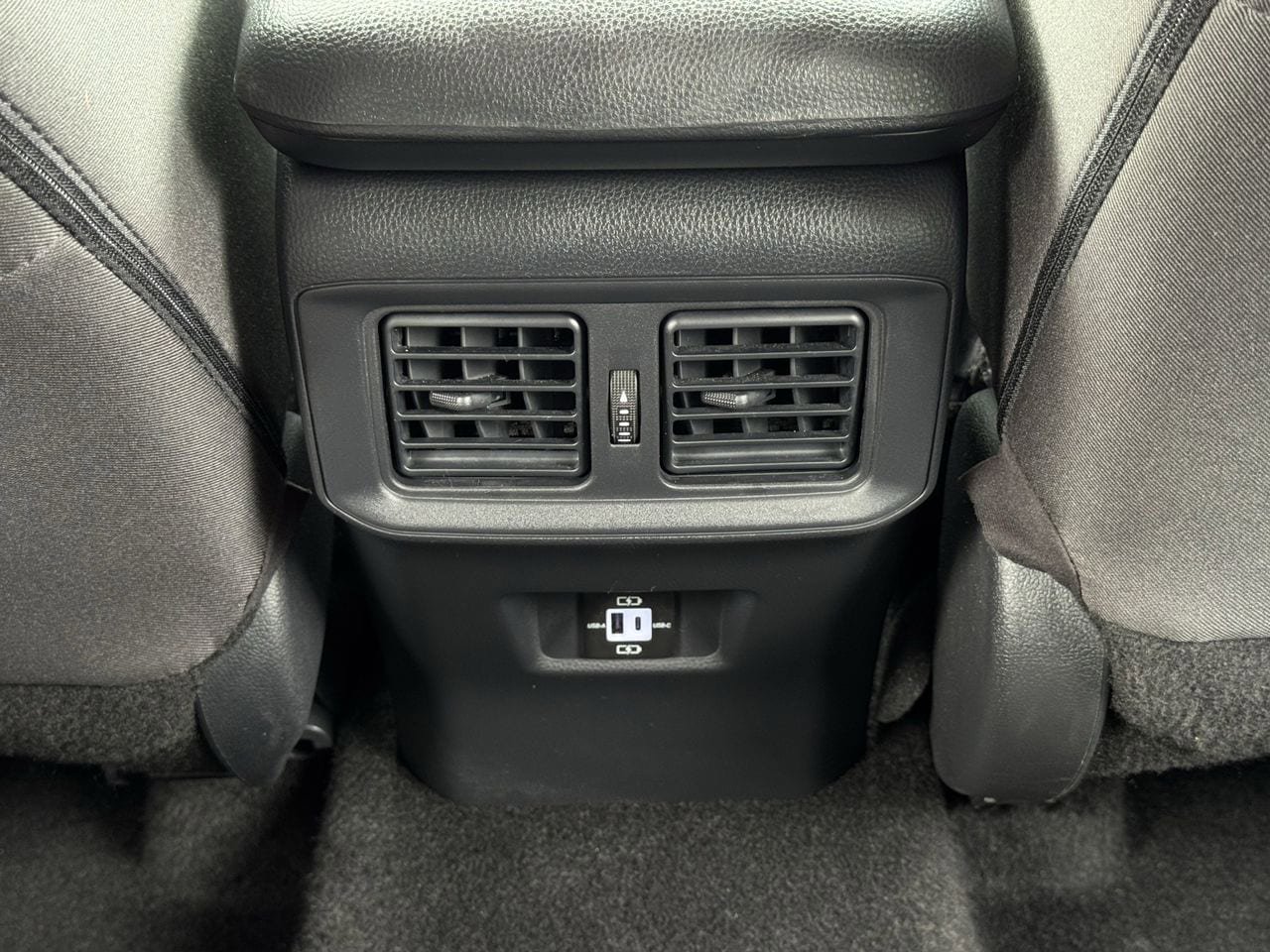 Used 2025 Toyota RAV4 LE FWD image 24