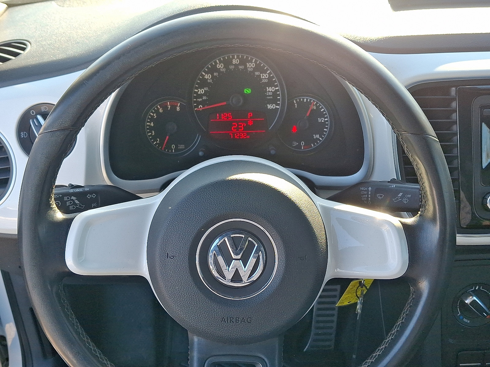 Used 2012 Volkswagen Beetle Turbo image 16