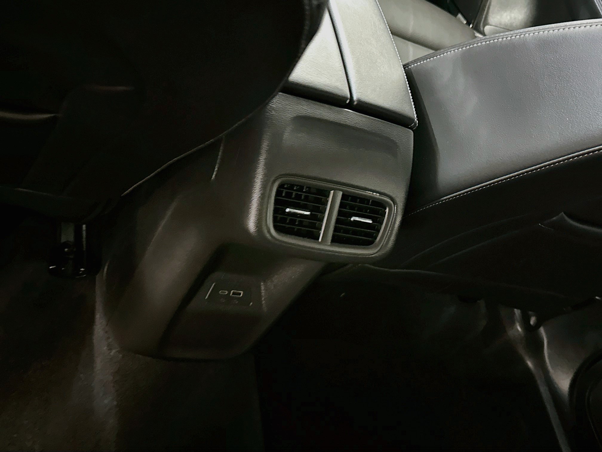 Used 2024 Buick Envision Preferred AWD/4WD image 28
