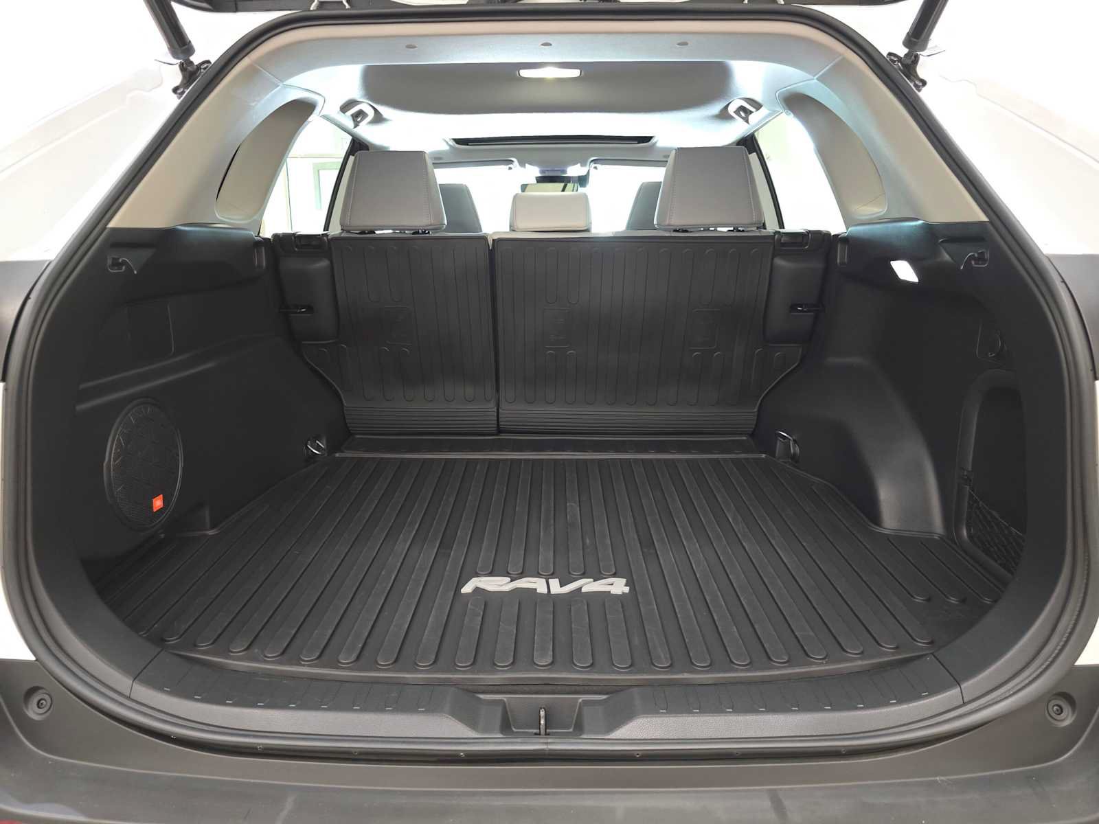 Certified 2023 Toyota RAV4 Limited AWD/4WD image 31