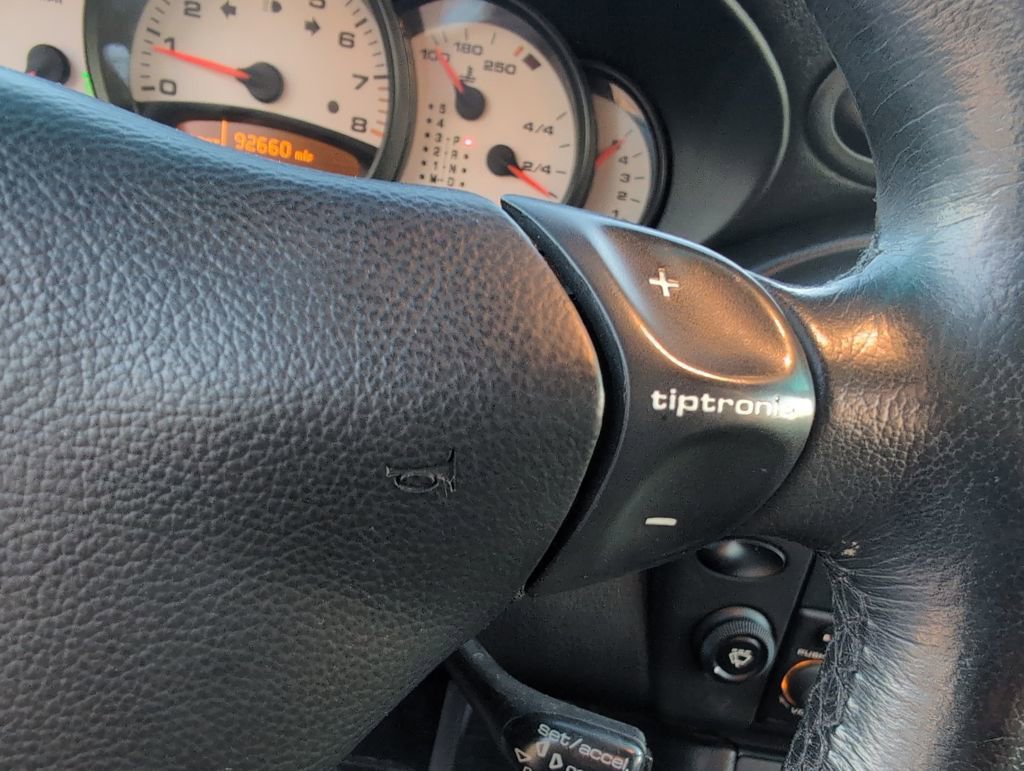 Used 2003 Porsche 911 Carrera 4 image 15