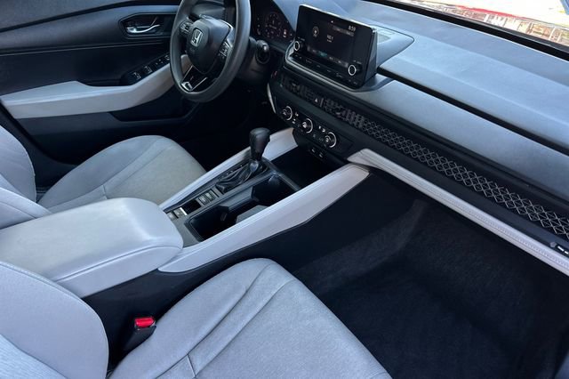 Certified 2023 Honda Accord LX image 17