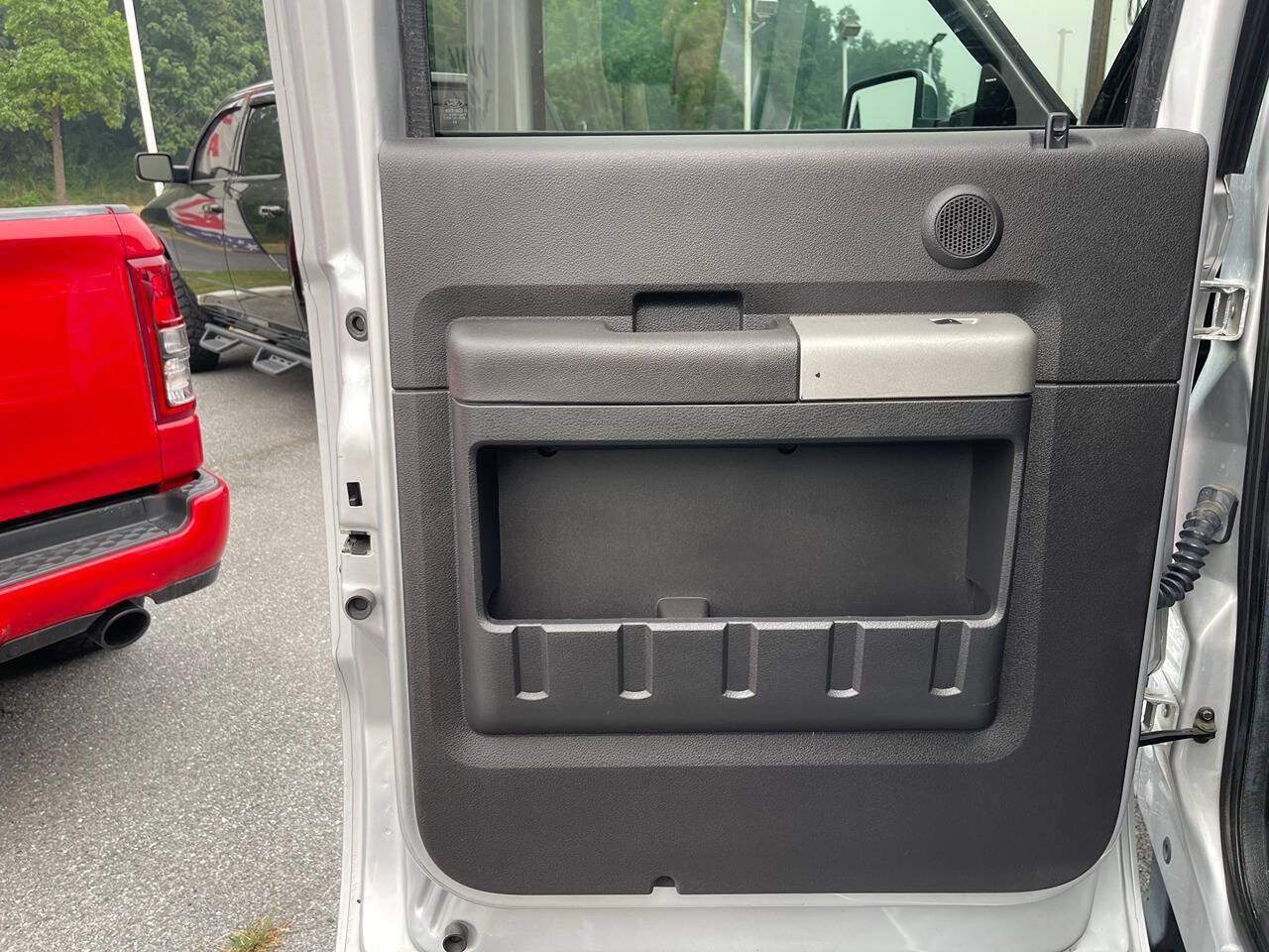 Used 2016 Ford F350 4x4 Crew Cab Super Duty image 28