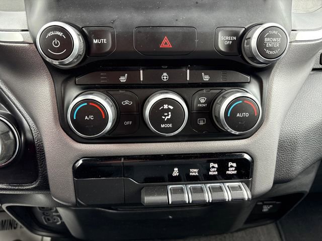 Used 2022 RAM 1500 Big Horn AWD/4WD image 16
