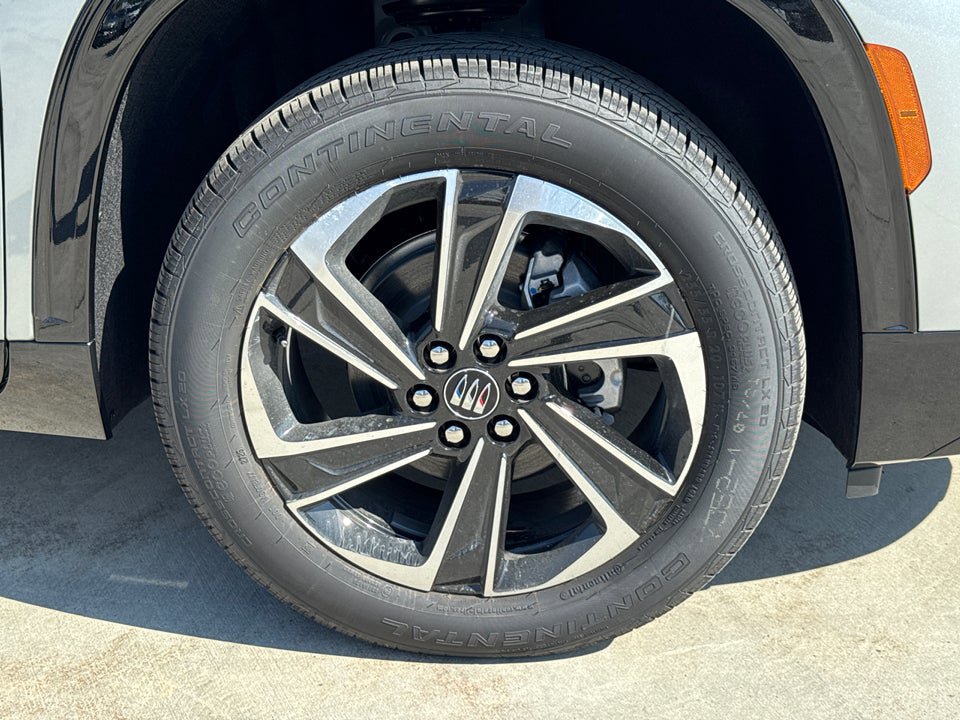 Used 2026 Buick Enclave Sport Touring w/ LPO, Floor Liner Package image 6