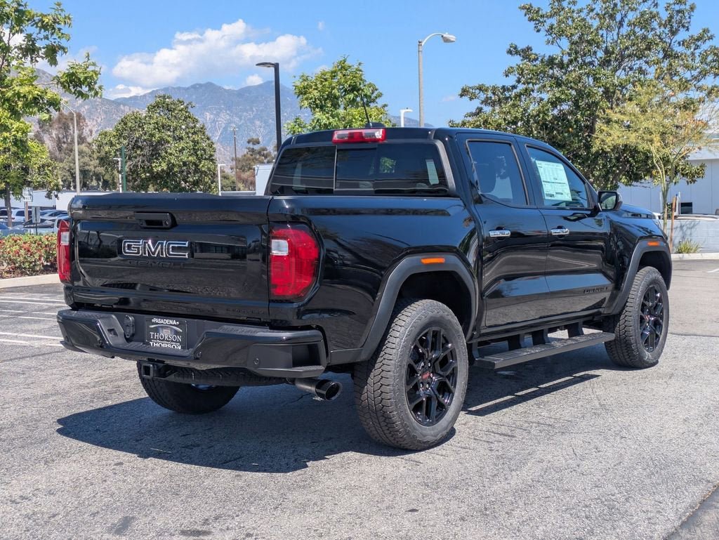 New 2026 GMC Canyon Denali w/ LPO, Denali Black Edition AWD/4WD image 4