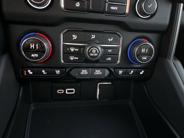 Used 2023 Chevrolet Suburban Premier image 51