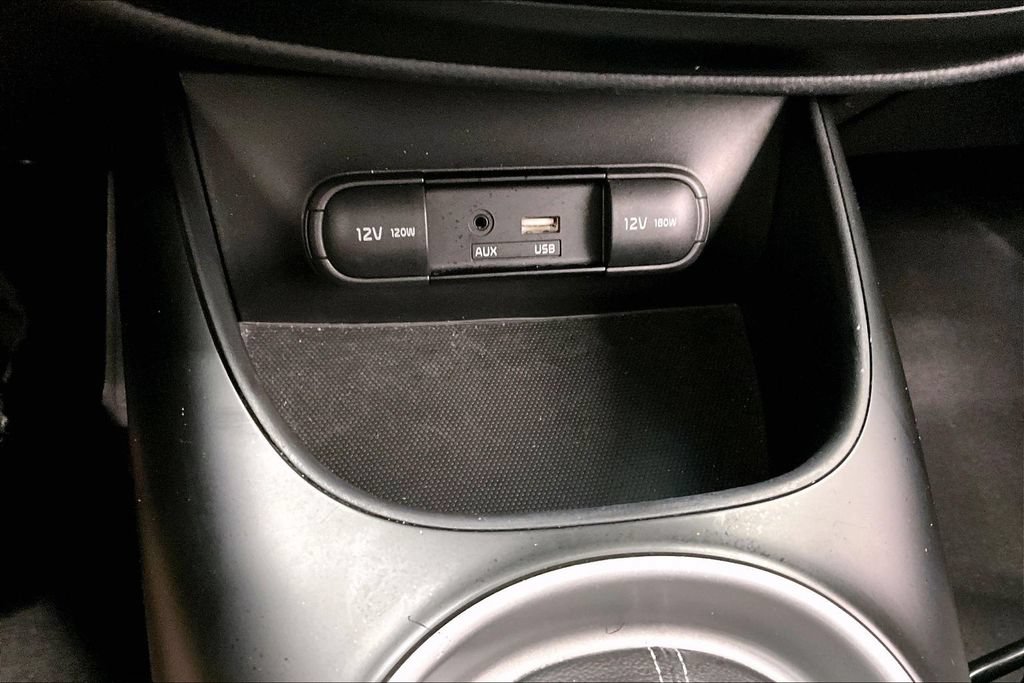 Used 2017 Kia Soul + FWD image 24