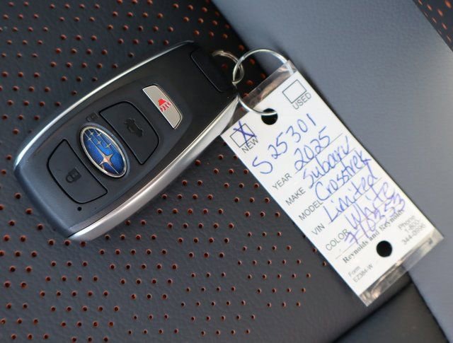 Certified 2025 Subaru Crosstrek 2.5i Limited w/ Popular Package #4A image 23