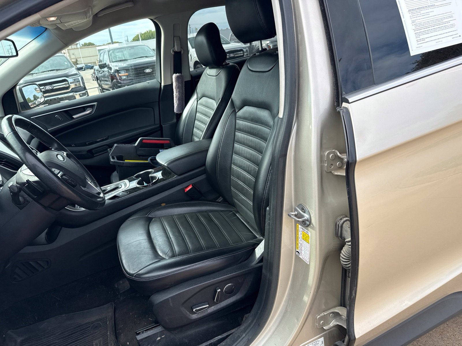Used 2018 Ford Edge SEL w/ Equipment Group 201A AWD/4WD image 12