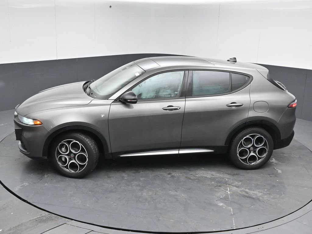 Used 2024 Alfa Romeo Tonale Ti image 49