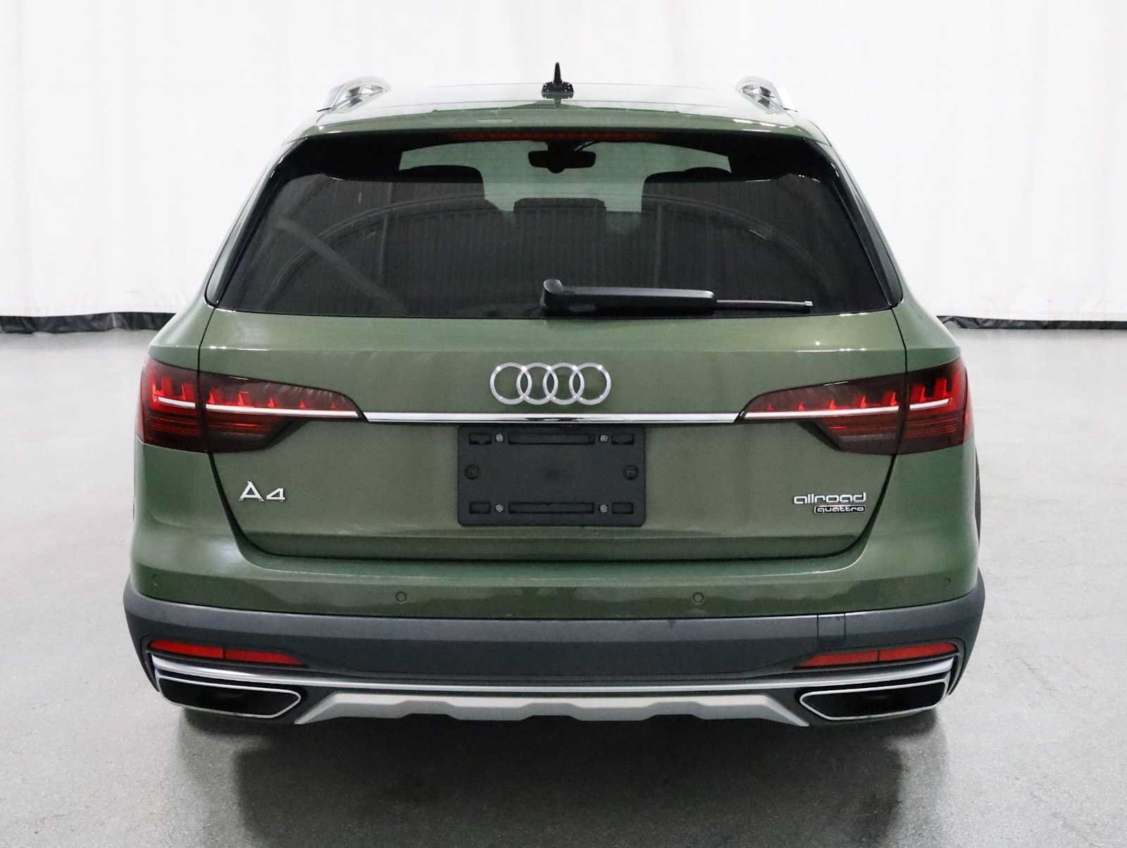 Used 2024 Audi A4 2.0T allroad Prestige AWD/4WD image 7