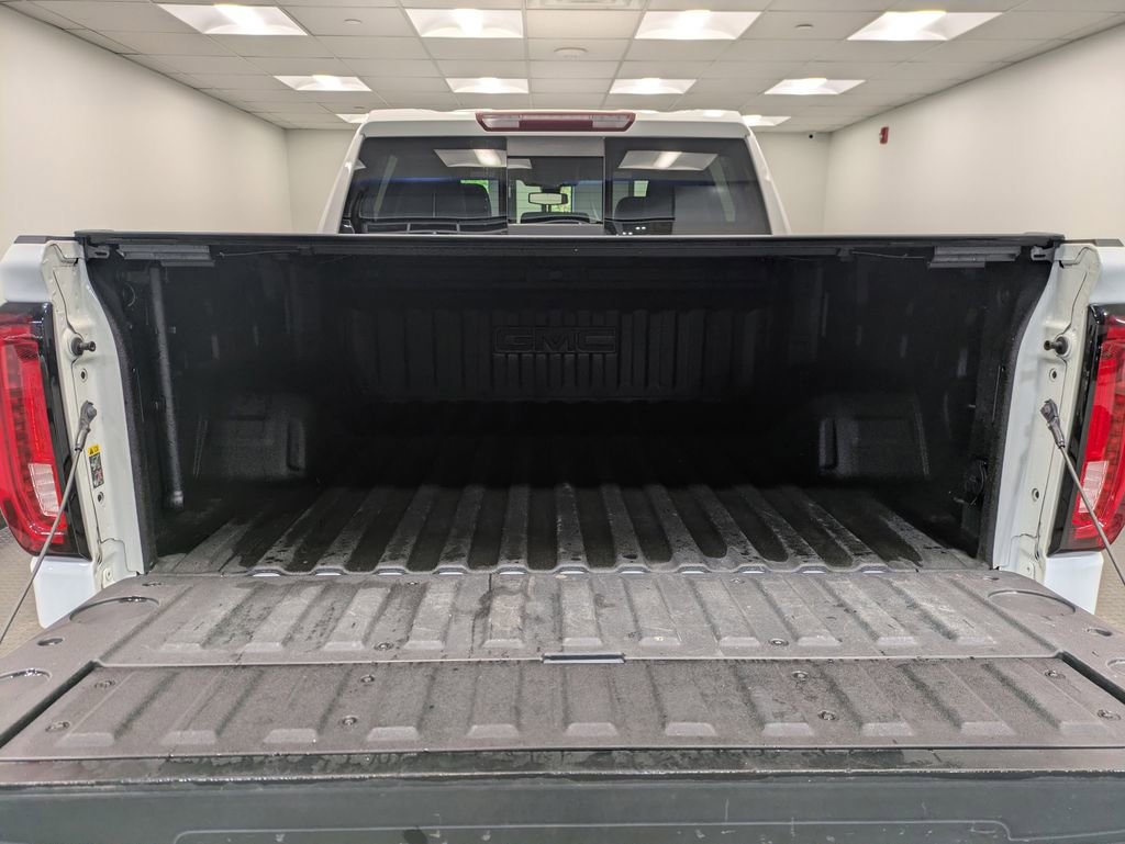 Used 2020 GMC Sierra 1500 SLT w/ SLT Premium Plus Package AWD/4WD image 25