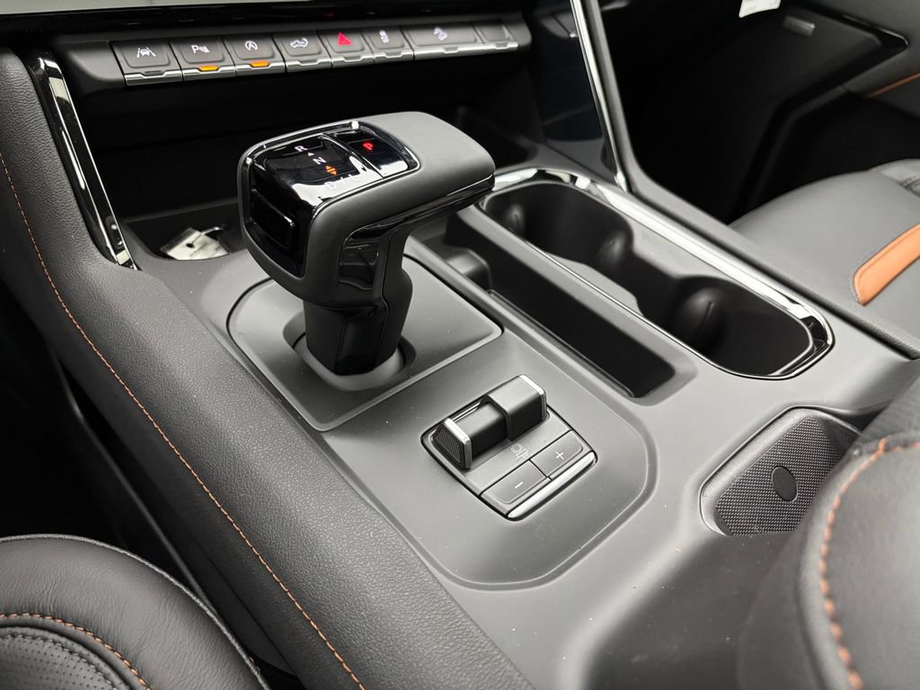 New 2026 GMC Sierra 1500 AT4 w/ AT4 Premium Package image 31