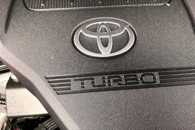 Used 2024 Toyota Grand Highlander Limited image 33