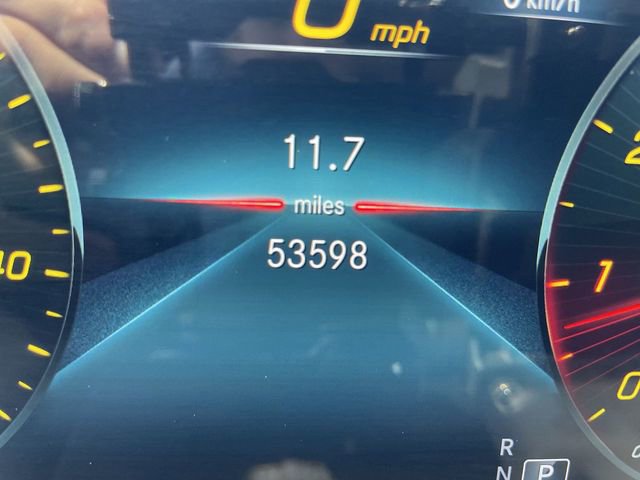 Used 2022 Mercedes-Benz GLB 250 w/ Premium Package Lite image 12