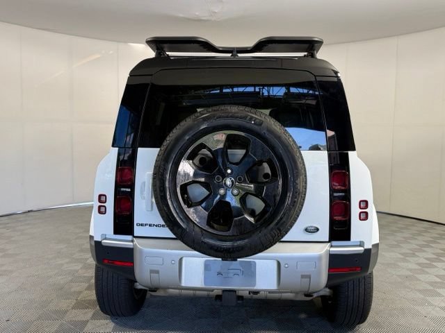 Used 2021 Land Rover Defender 110 S AWD/4WD image 7