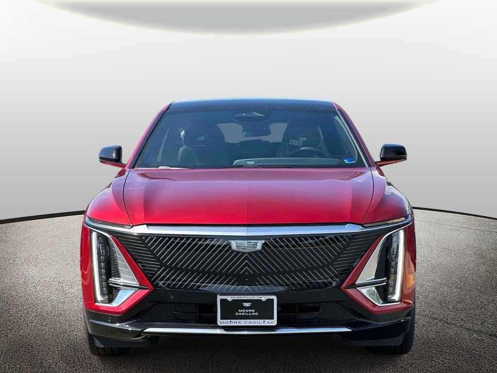 New 2027 Cadillac Lyriq Premium Luxury w/ LPO, Floor Liner Package AWD/4WD image 6
