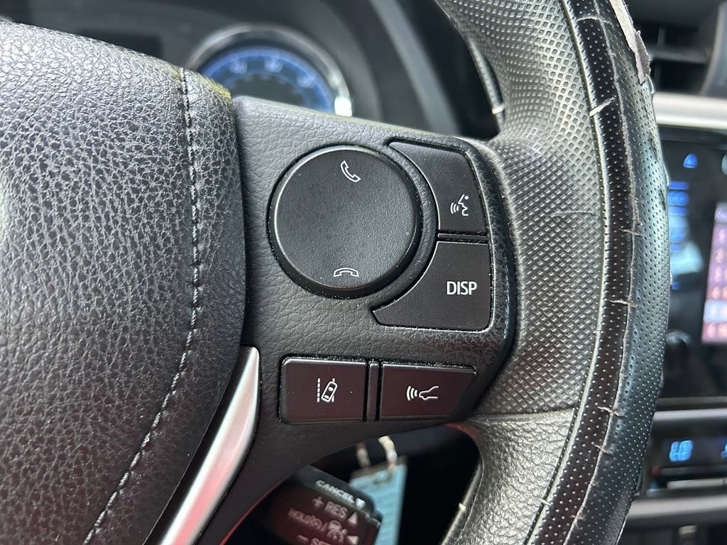 Used 2019 Toyota Corolla LE FWD image 19