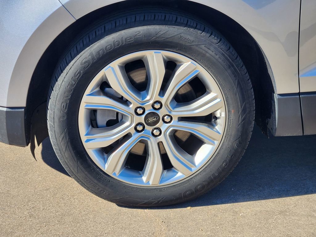 Certified 2024 Ford Edge Titanium image 10