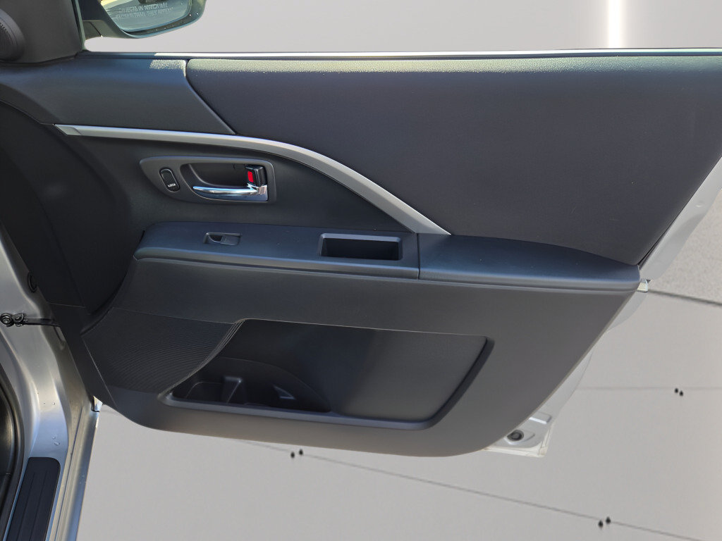 Used 2013 MAZDA MAZDA5 Sport FWD image 5