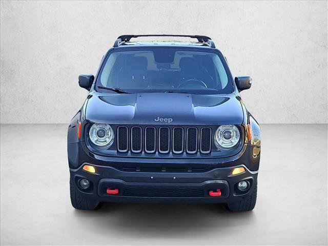 Used 2017 Jeep Renegade Trailhawk AWD/4WD image 2