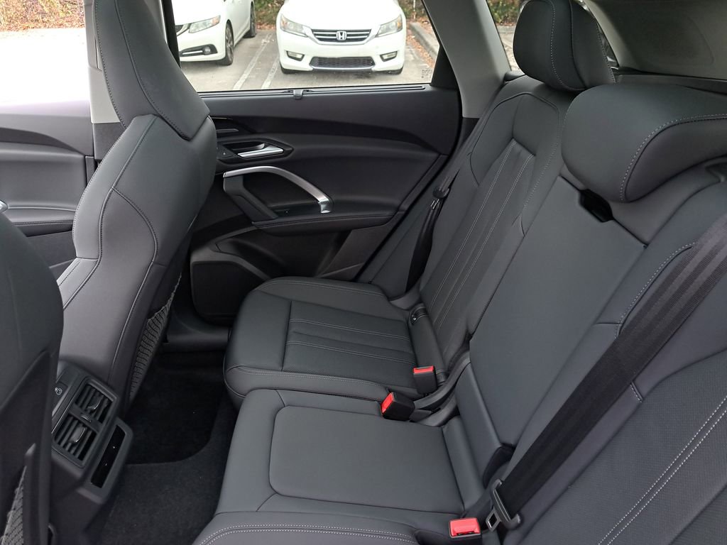 New 2025 Audi Q5 Premium Plus image 27