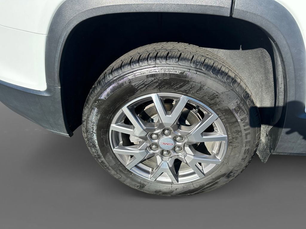 Used 2022 GMC Acadia SLT w/ Technology Package image 10