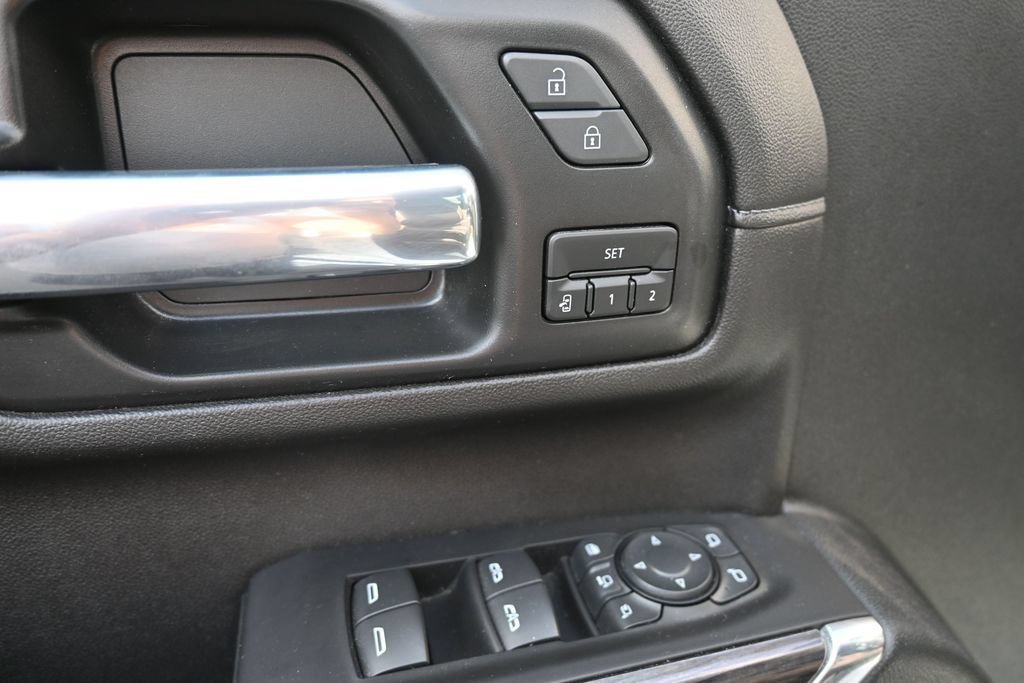 Used 2021 Chevrolet Silverado 2500 LTZ w/ LTZ Premium Package AWD/4WD image 54