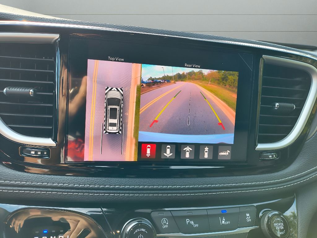 New 2026 Chrysler Pacifica Select image 20