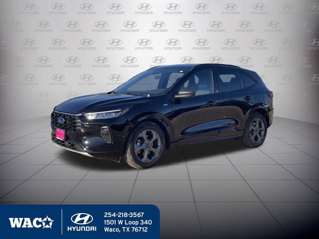 Used 2023 Ford Escape ST-Line w/ Tech Pack #1 video 2