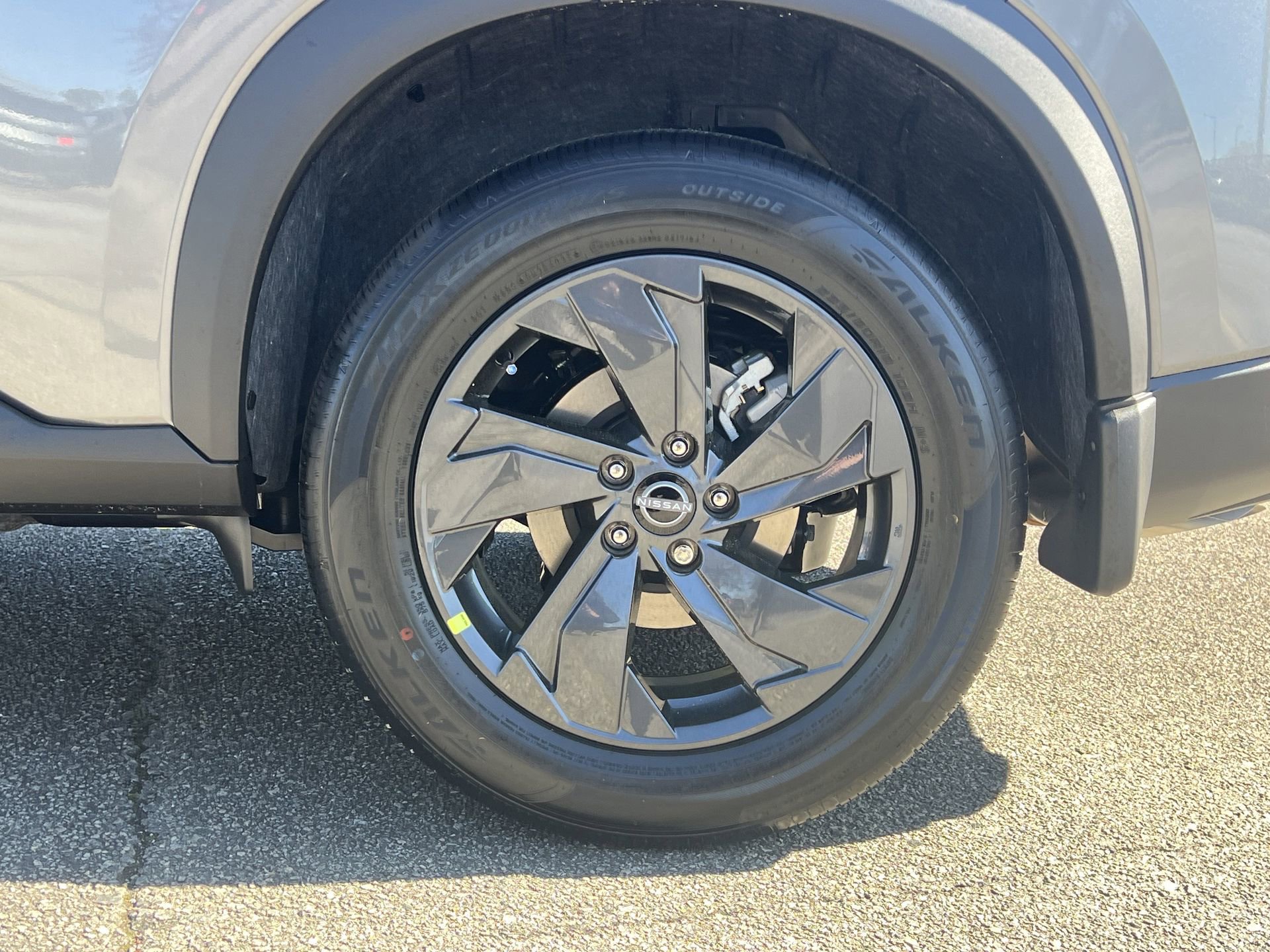 New 2026 Nissan Rogue SV image 27