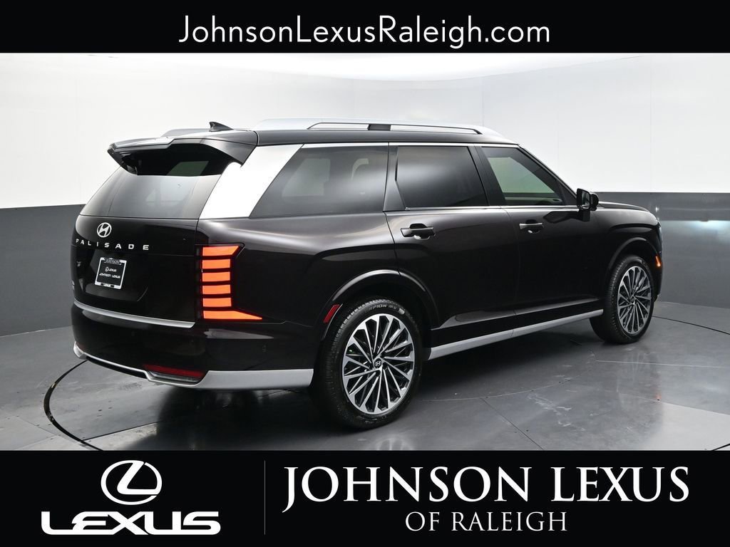 Used 2026 Hyundai Palisade Calligraphy FWD image 9