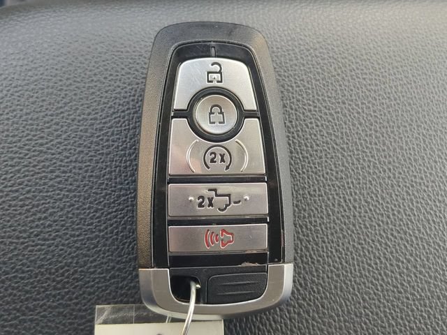 Used 2024 Ford F250 Lariat w/ Sport Appearance Package AWD/4WD image 31