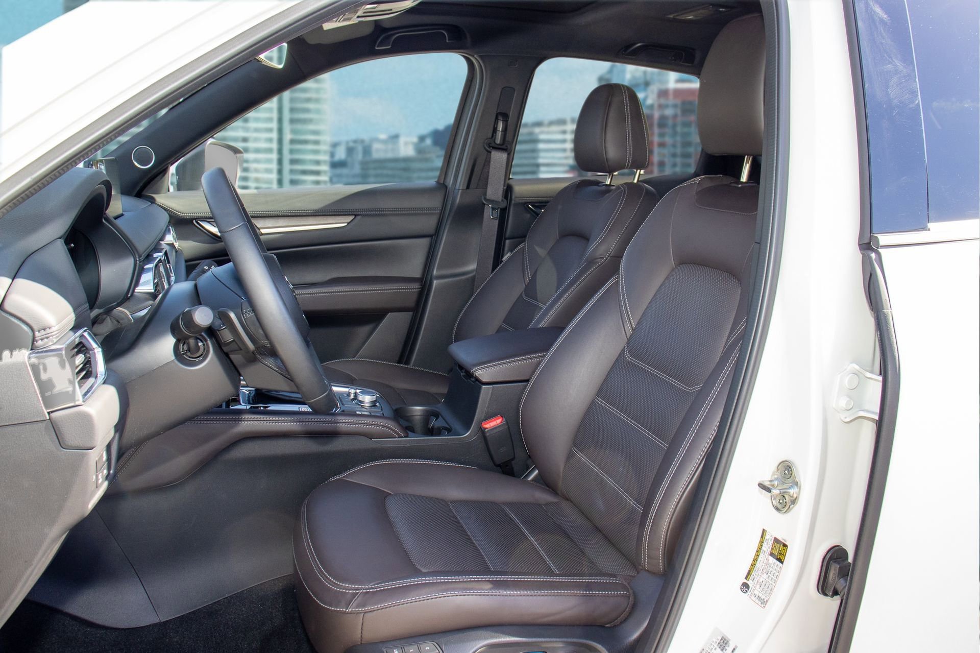 Used 2025 MAZDA CX-5 Signature image 18