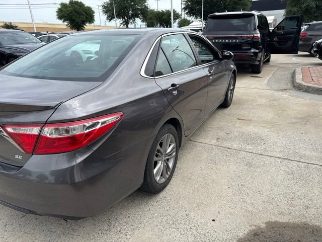 Used 2017 Toyota Camry SE FWD image 8